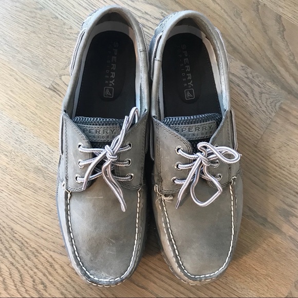 grey sperrys men's